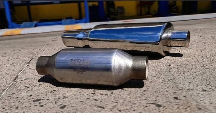 287954947_1961222674068020_3467676690085035812_n